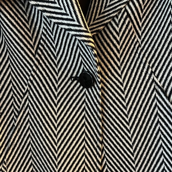 EUC Nine West Trapeze Chevron Jacket Size 14 - Picture 5 of 11